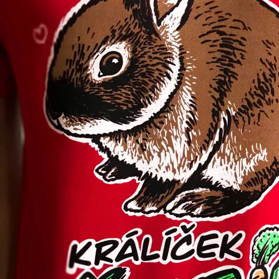 Tričko Králík Ňufík Red