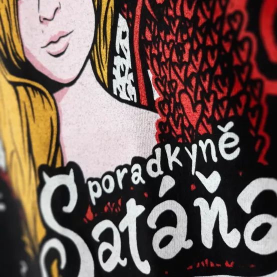 Tričko Poradkyně Satáňa černé