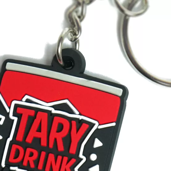 Přívěsek na klíče Plechovka Tary Drink Malina