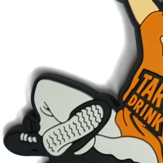 Přívěsek na klíče Postavička Tary Drink Pomeranč