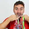 Šňůrka na krk Tary Povoroznyk