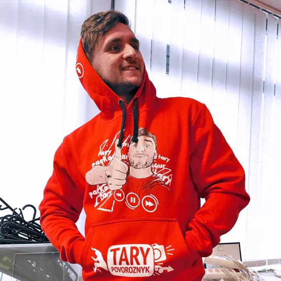 Mikina Tary Povoroznyk Red