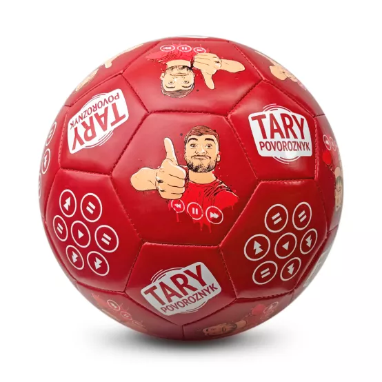 Fotbalový míč Tary Povoroznyk